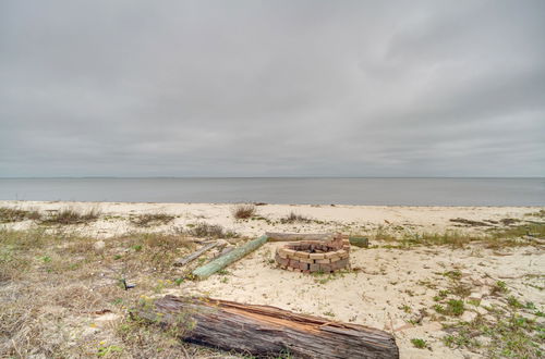 Photo 31 - Ocean Springs 'magnolia Beach House' on Pvt Beach