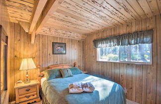 Photo 2 - Tahoe Family Cabin: Close to Lake & Trails