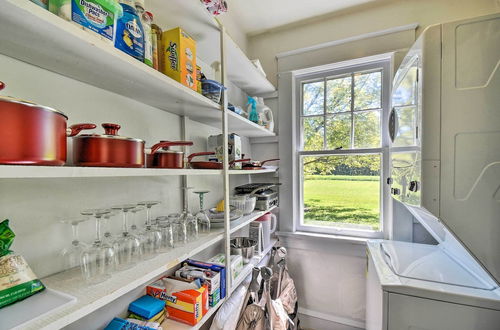 Photo 24 - Cozy Gloucester Getaway w/ Porch & Sunroom