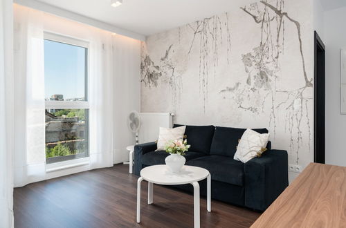 Photo 12 - Stylish Apartment Garbary by Renters