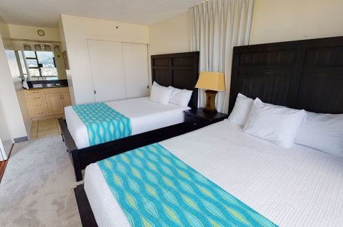 Photo 5 - Updated 22nd Floor Waikiki Condo - Free parking & WiFi - Ideal for large family! by Koko Resort Vacation Rentals