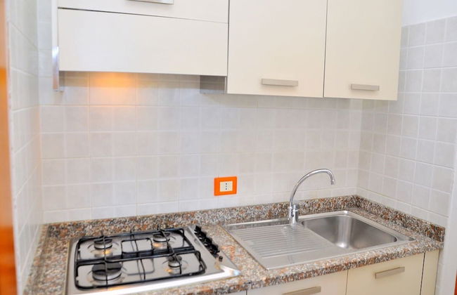Comfy Seaside Flat Ideal for 5 Guests - Beahost - Foto 11