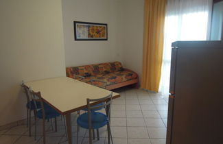 Photo 2 - Renovated Flat Next to the Beach - Beahost