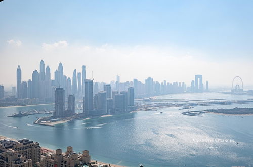 Photo 36 - The Palm Tower Skyline View 2 Bedroom in Dubai