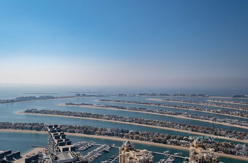 Photo 35 - The Palm Tower Skyline View 2 Bedroom in Dubai