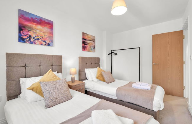 Foxherne 6 Bdrm, 3BA Hse -17 - Foto 10