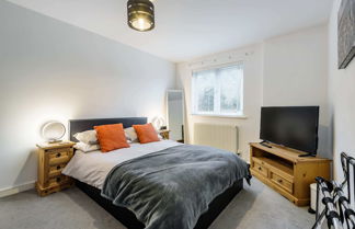 Photo 1 - Central Exeter Gem Stylish 2 bed Free Parking