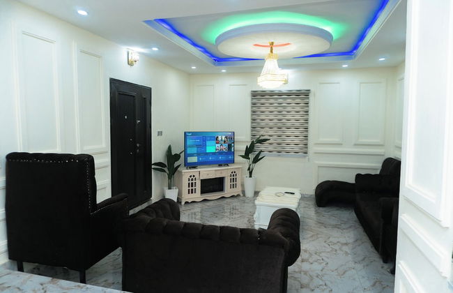 Charming 3-bed Apartment in Transe Ekulu Phase 6 - Foto 22