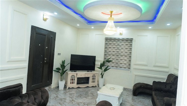 Photo 1 - Charming 3-bed Apartment in Transe Ekulu Phase 6