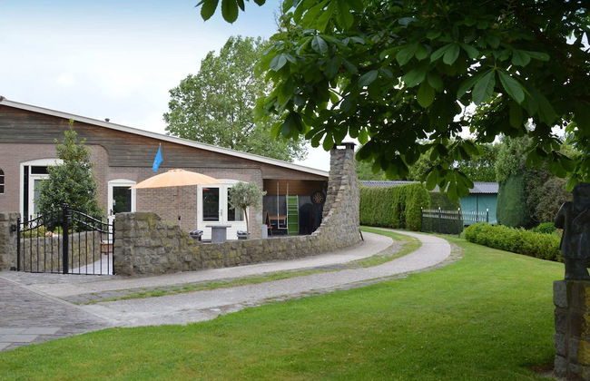 Cozy Holiday Home in Olst-wijhe With Swimming Pool - Foto 1
