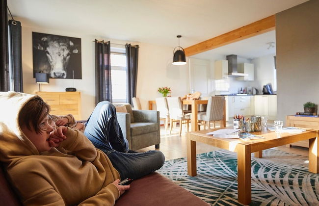 Nice Villa With Sauna, Whirlpool & Steam Shower - Photo 15