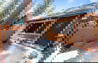 Foto 1 - Boulder Pines