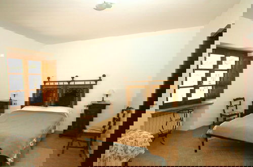 Foto 8 - Lovely Apartment in Citerna With Swimming Pool