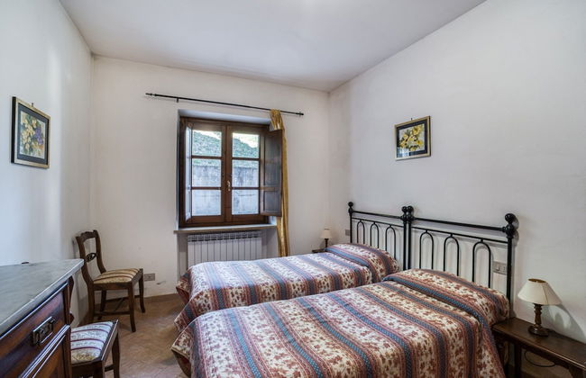 Lovely Apartment in Citerna With Swimming Pool - Photo 16