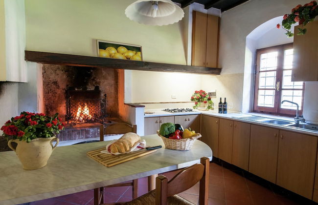 Serene Farmhouse in Dicomano With Swimming Pool - Foto 9