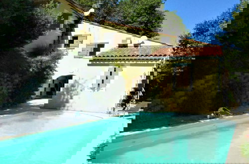 Foto 53 - Inviting Villa in Saint Paul Trois Chateaux With Pool