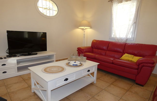 Inviting Villa in Saint Paul Trois Chateaux With Pool - Foto 32
