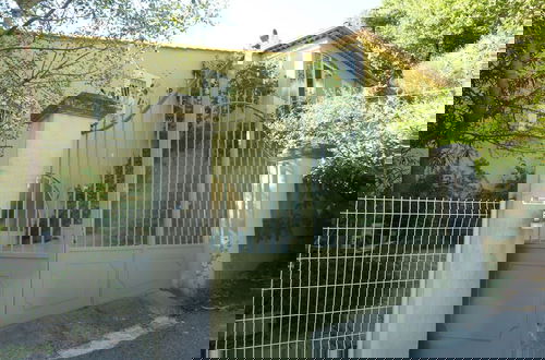 Foto 3 - Inviting Villa in Saint Paul Trois Chateaux With Pool