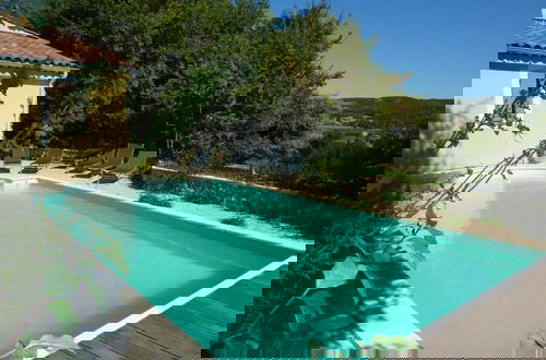 Foto 58 - Inviting Villa in Saint Paul Trois Chateaux With Pool