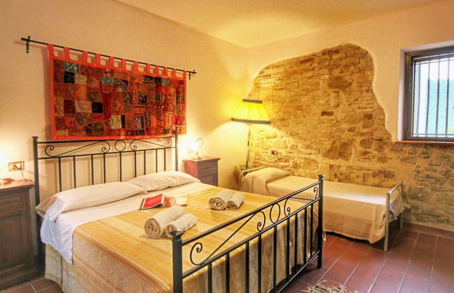 Country House With Swimming Pool and Garden With Mediterranean Plants - Foto 3