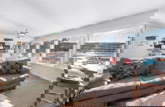 Foto 1 - Lakefront Retreat