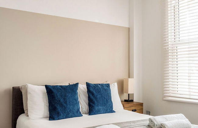Super Central 3 Bed Property - Foto 11