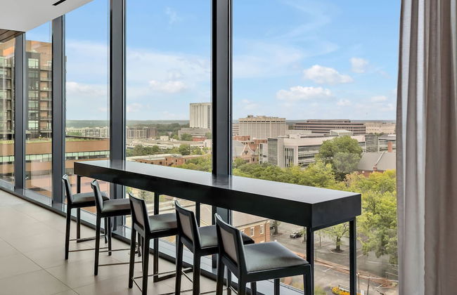 High-rise Apt Raleigh Free Parking Sunset View 1 - Foto 38