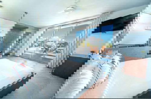 Foto 2 - Seaside Family Vacation Villa, Hotel Amenities v2