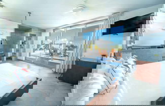 Foto 2 - Seaside Family Vacation Villa, Hotel Amenities v2