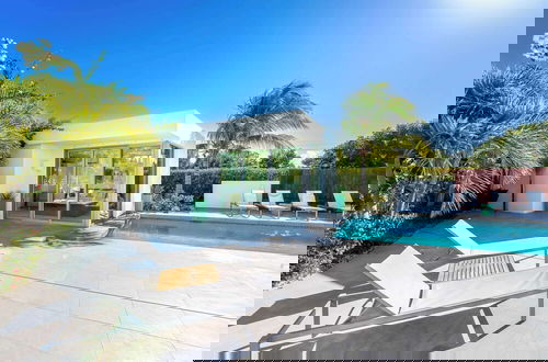 Foto 17 - Seaside Family Vacation Villa, Hotel Amenities v2