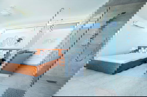 Foto 1 - Seaside Family Vacation Villa, Hotel Amenities v2