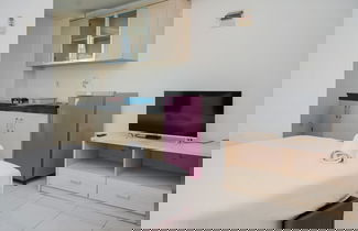 Foto 1 - Comfy and Tidy Studio Apartment at The Habitat Karawaci