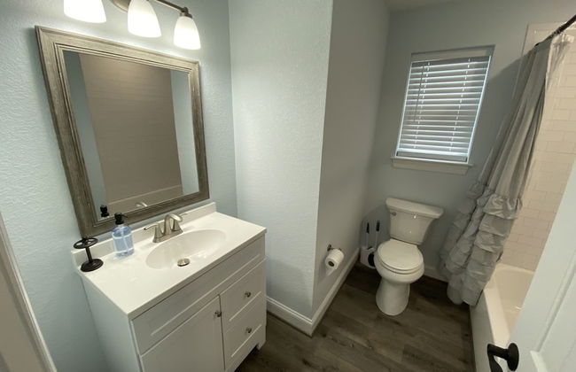 Sawgrass Lane Unit 2 Walk to the Beach - Foto 10