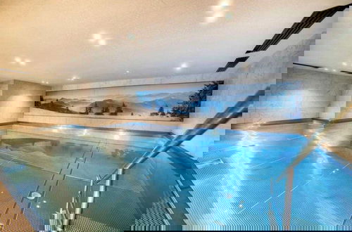 Foto 24 - Luxurious 4-room Apartment With Swimming Pool, Gym, spa and Parking