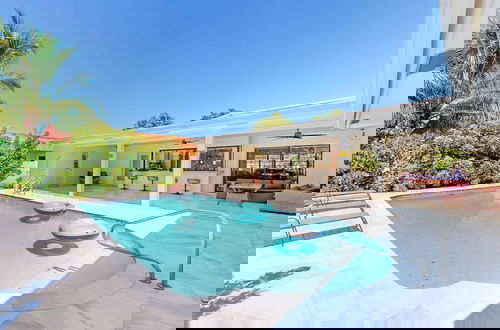 Foto 2 - Villa Shapira 6BR Luxurious Designer Home With Heated Pool