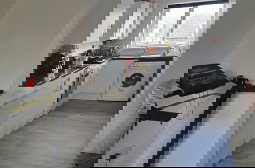 Foto 4 - 2-bed Apartment Near Beaches & Attractions Petsok