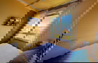 Foto 7 - Lovely 1-bed Apartment in Portonovo, Spain