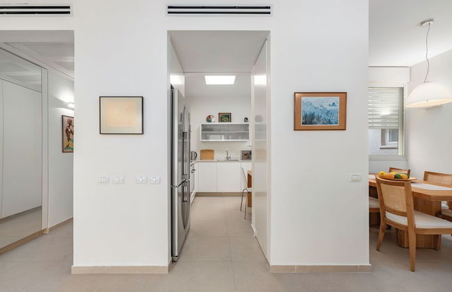 Chic Bright Urban Escape by Sea N' Rent - Foto 28