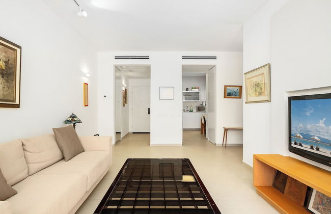 Chic Bright Urban Escape by Sea N' Rent - Foto 27
