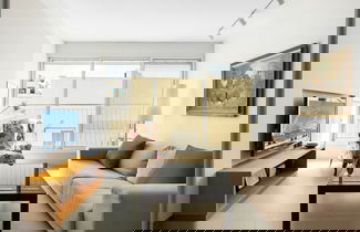 Foto 1 - Chic Bright Urban Escape by Sea N' Rent