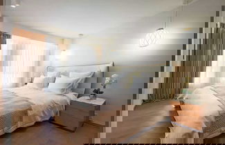 Foto 2 - Luxurious Apartment With Terrace