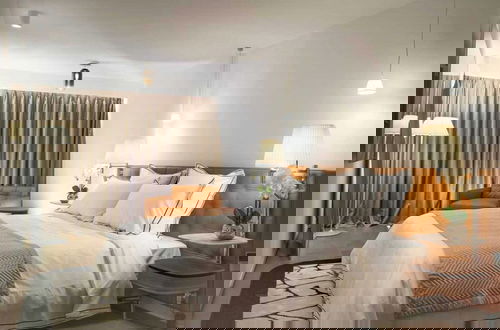 Foto 4 - Luxurious Apartment With Terrace