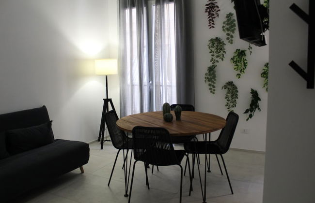 Botteghelle Dwelling - Centro Storico - Photo 7