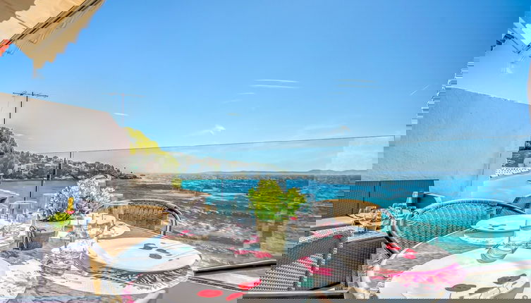 Photo 1 - Beachfront Apartment in Platja Almadrava