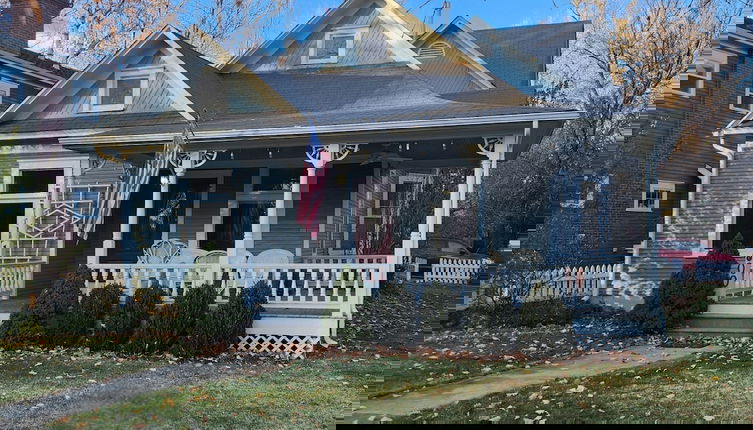 Photo 1 - City Park Charm - Vintage Home w/ Modern Comforts