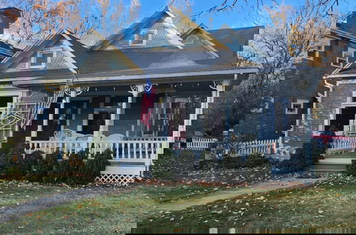 Photo 1 - City Park Charm - Vintage Home w/ Modern Comforts