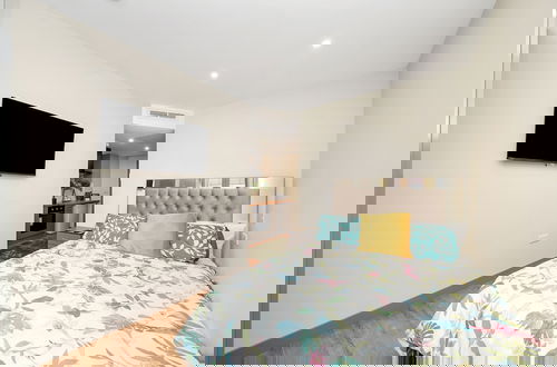 Photo 1 - Hotel Apartment in Ilford
