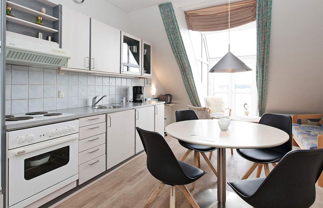 4 Person Holiday Home on a Holiday Park in Hejls - Foto 3