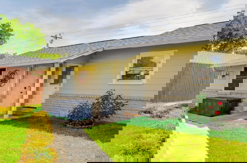 Foto 69 - 5 2 two Kings hot tub Firepit 16min to Wine Trail Nearby Pickleball Courts Pool
