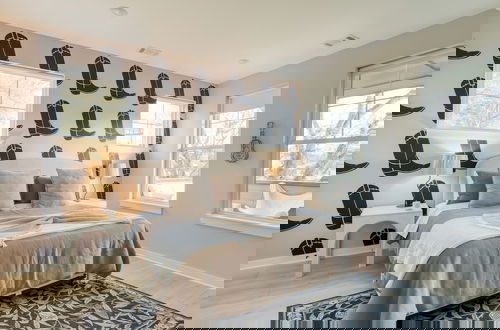Foto 5 - The Stage by Avantstay Chic 4bdr w/ Covered Balcony Modern + Newly Built